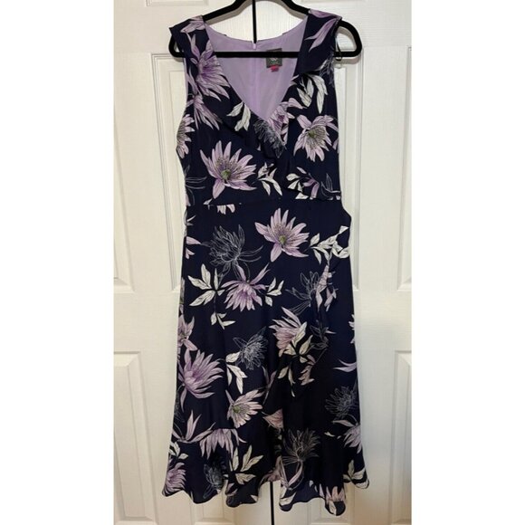 Vince Camuto Dress Purple 12 Flowy Floral V Neck Sleeveless Midi Washable - Picture 6 of 8